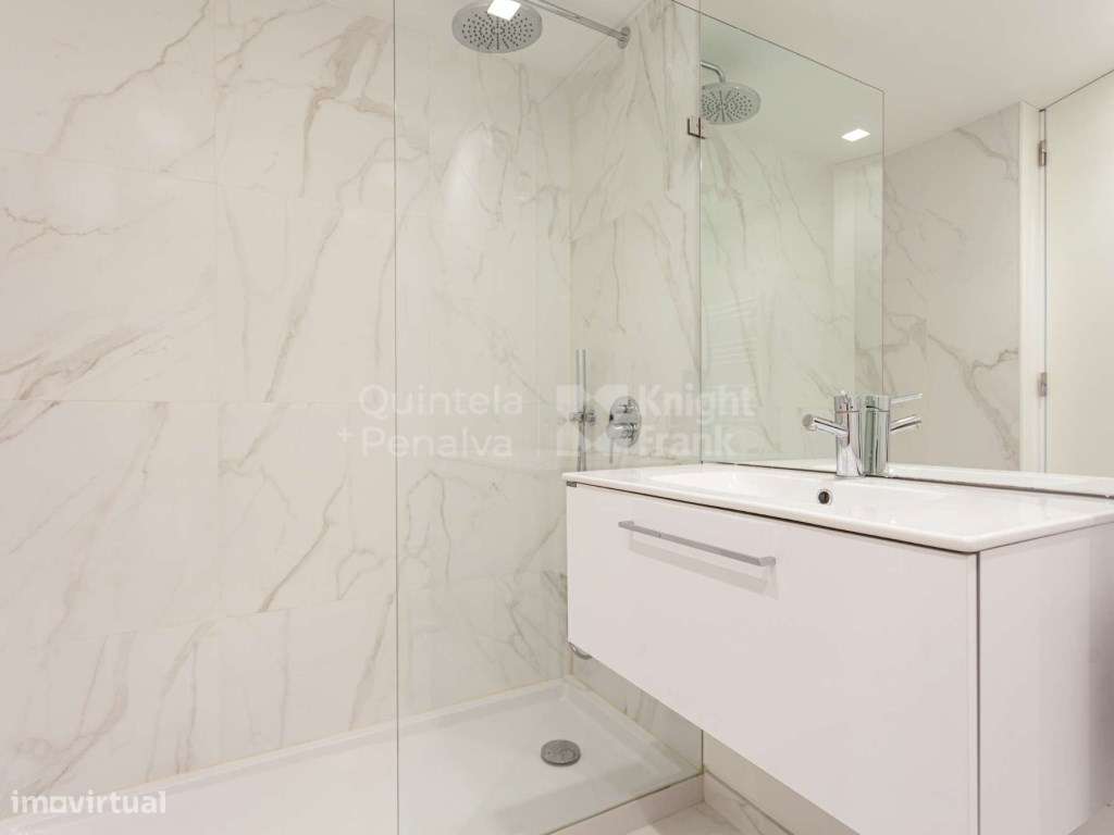 Apartamento T2 para Venda em Campo Ourique-18