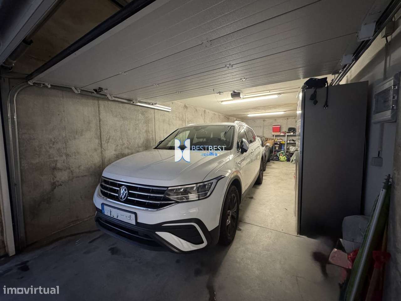 EXCELENTE T3, VARANDAS, TERRAÇOS E GARAGEM DUPLA–CALENDÁRIO,FAMALI-19