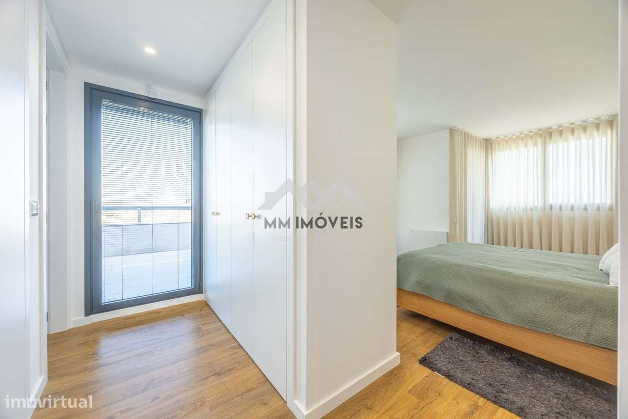 Pentouse T4 |  347m2 | Terraço | Luxo | Garagem 3 carros - Grande imagem: 4/60