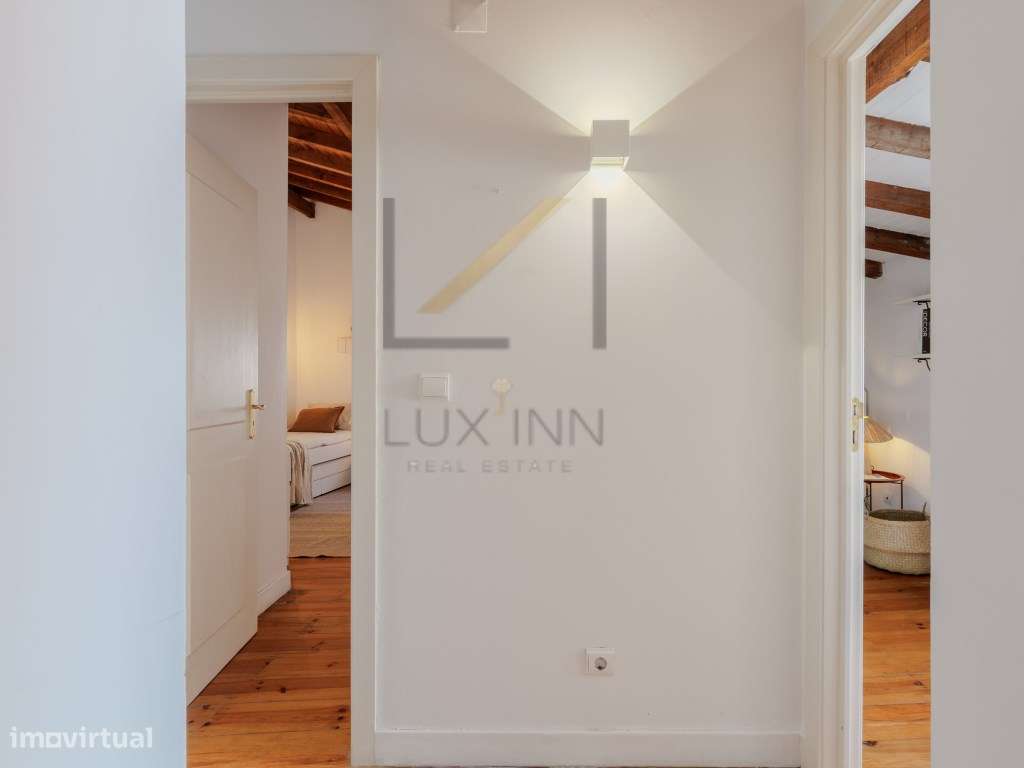 Apartamento T2 em Alfama, excelente localização-22