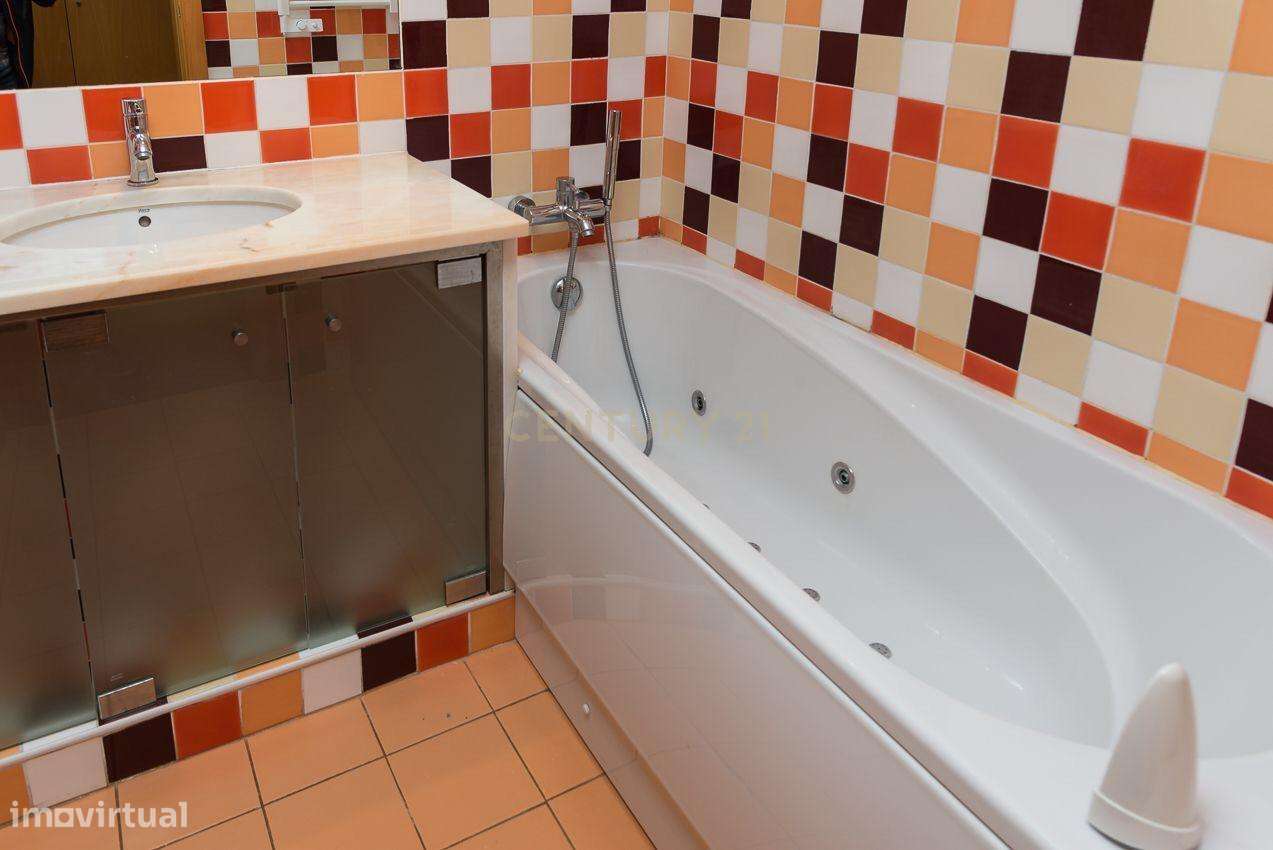 Apartamento T1 junto ao Parque das Conchas-14