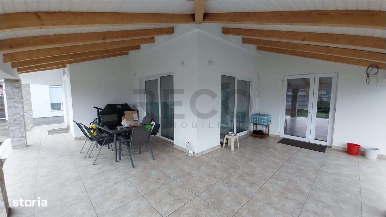 RECO Vila unica in Santion cu teren de 2200mp - Imagine principală: 5/20