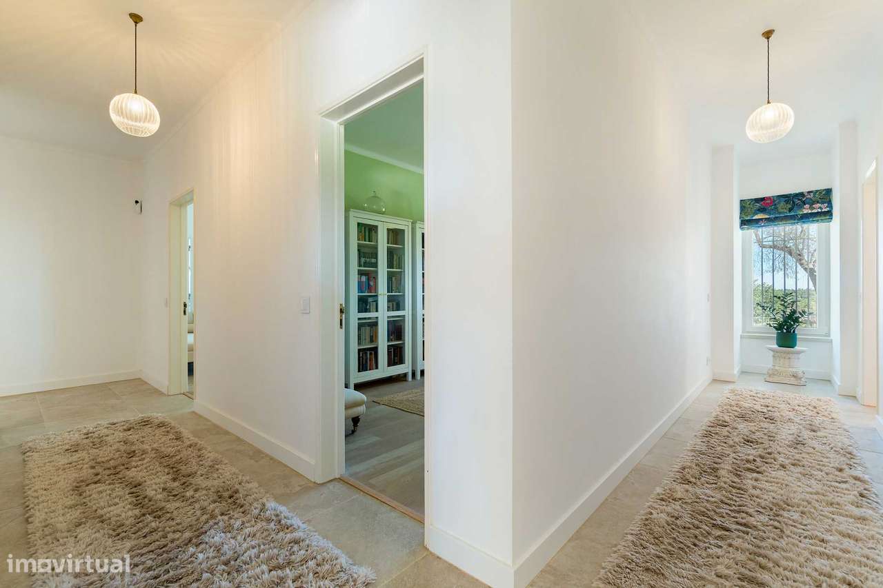 Moradia de luxo com piscina, anexo, campo de ténis  e jardim-21