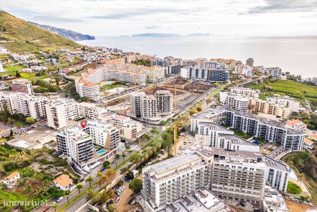 Elegância e Conforto na Estrada Monumental | T2 Perfeito, São Martinho - Grande imagem: 4/54