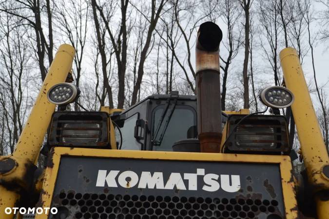 Komatsu D65EX-15E0 - 17