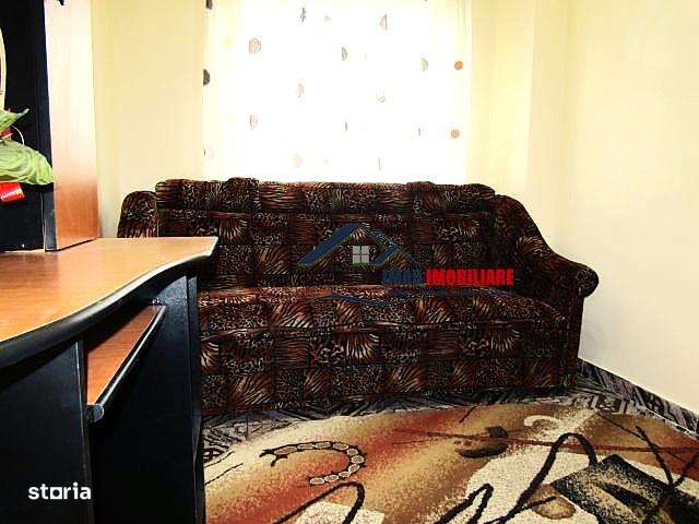 Ocazie! B-dul Independentei, Merloni! Inchiriere apartament cu 4 camer - Imagine principală: 5/10