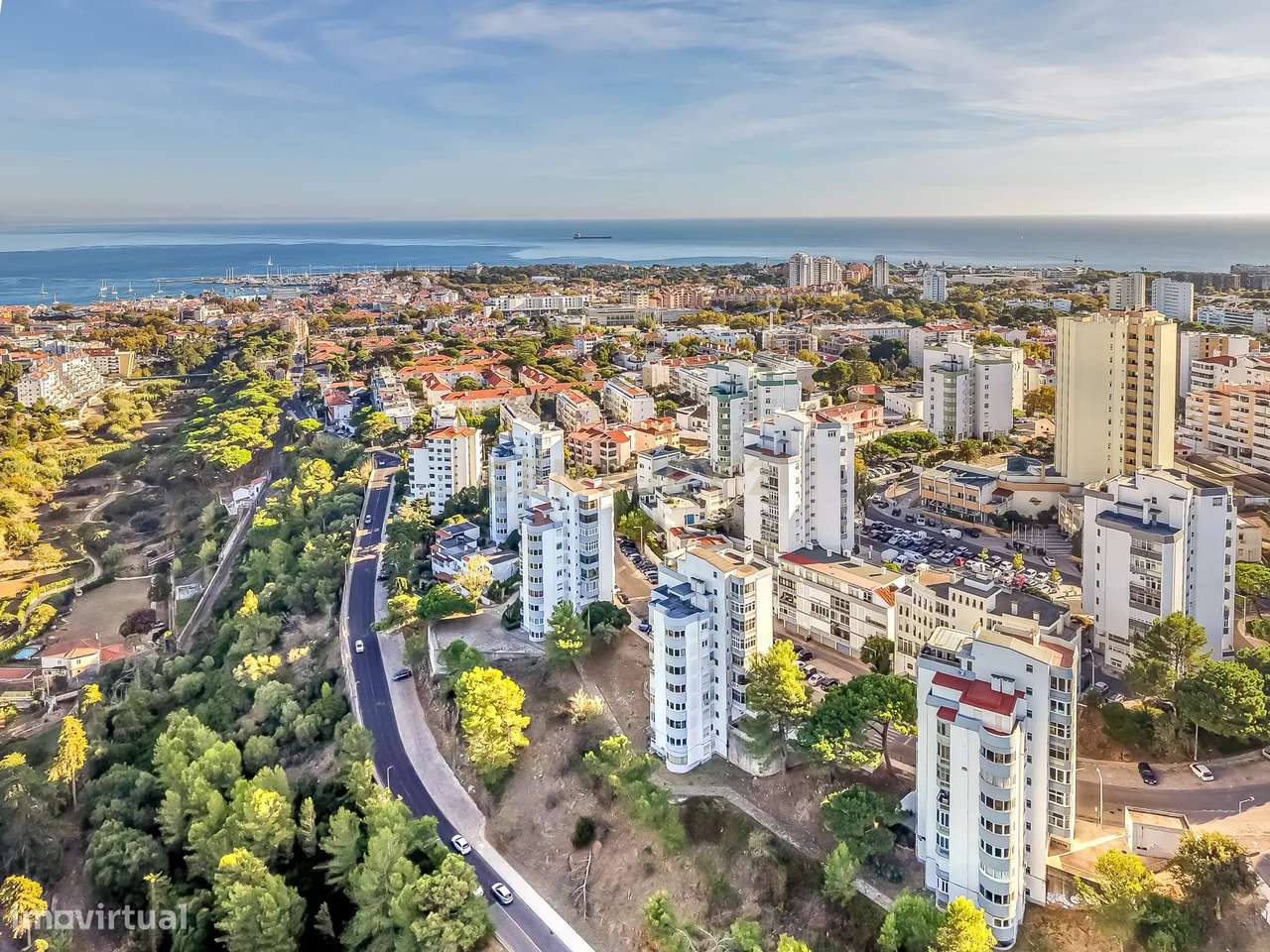 Apartamento T1+1 Remodelado com Elevador | Pampilheira | Cascais-4