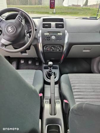 Suzuki SX4 1.6 DDiS Comfort - 5