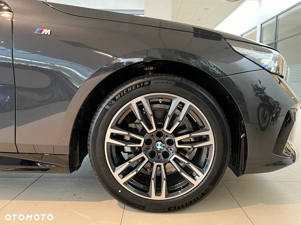 BMW Seria 5 520d xDrive mHEV M Sport - 6