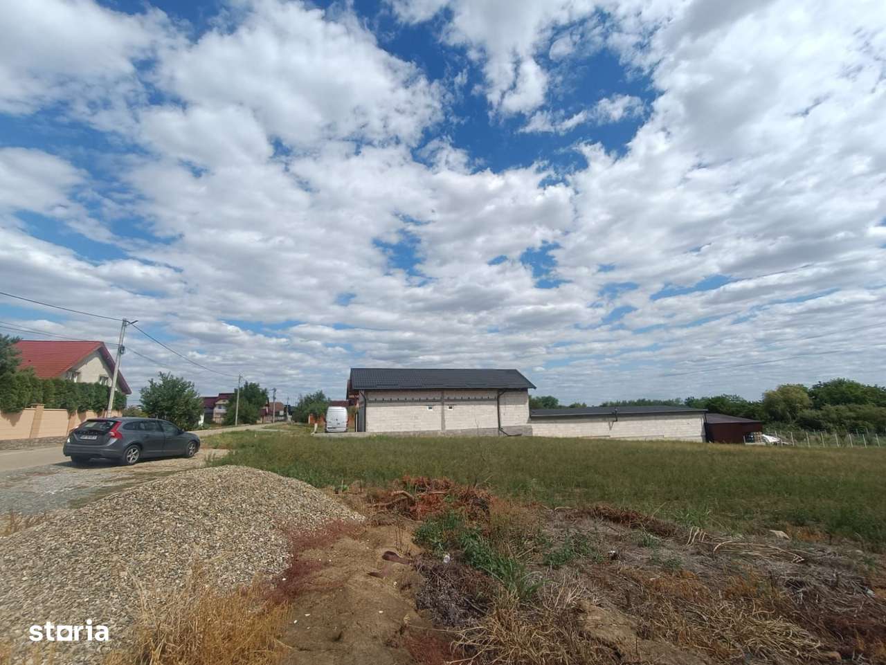 Descoperă o oportunitate rară: Teren intravilan- 2.000 mp în Zădăreni - Imagine principală: 2/15