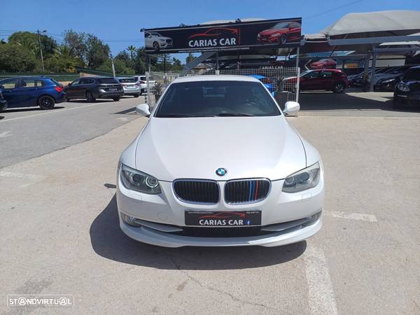 BMW 320 d Edição M - 3