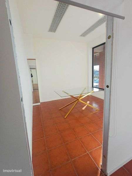 Espaço comercial 100M2 - Grande imagem: 4/9