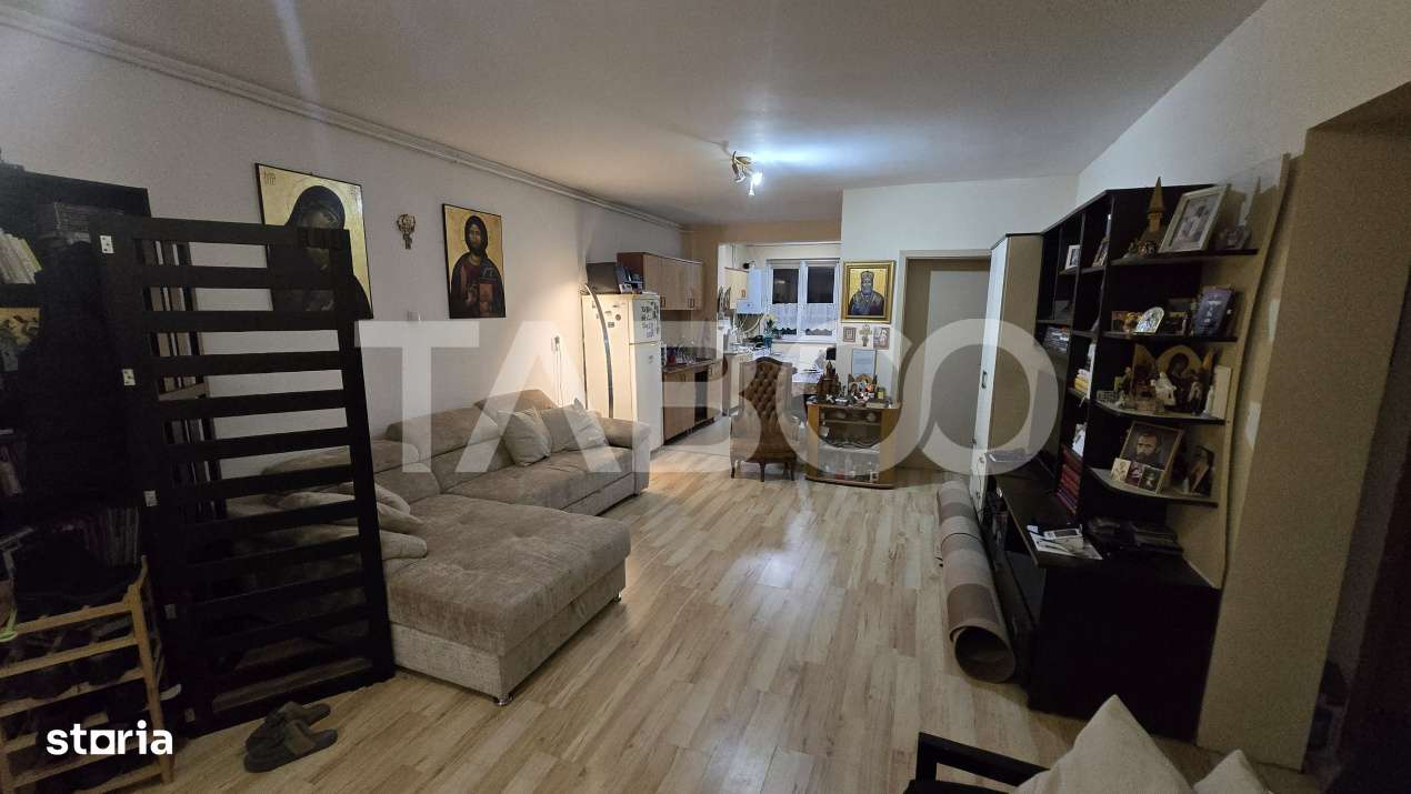 COMISION 0%-Apartament de vanzare 98mp 4 camere balcon parcare Lupeni - Imagine principală: 2/11