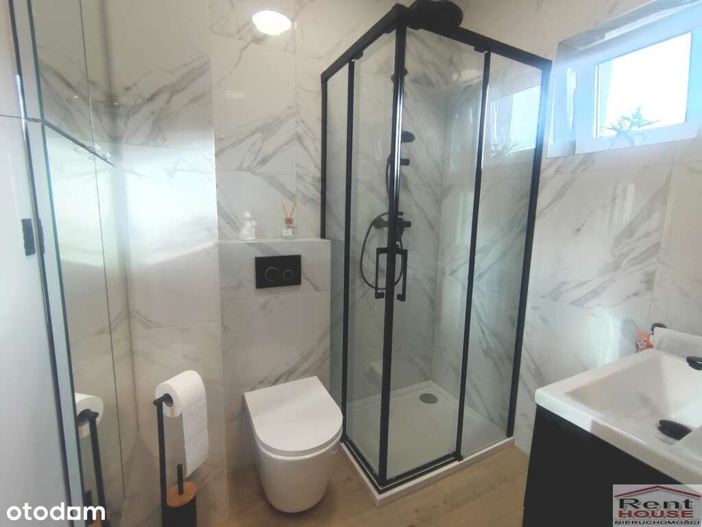 Całkowicie wykończony nowy bliźniak z garażem-5