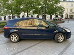 Ford S-Max - 7