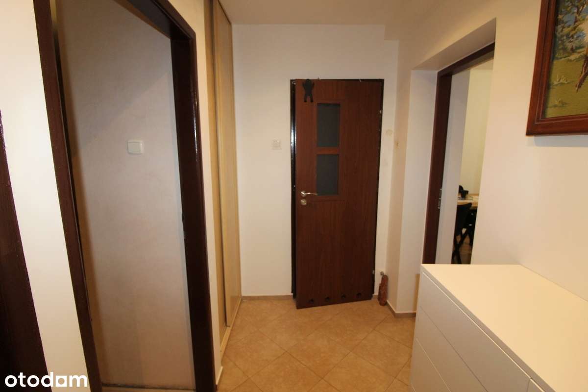 Przestronne, dwupokojowe mieszkanie z balkonem w centrum miasta|BEST|-6