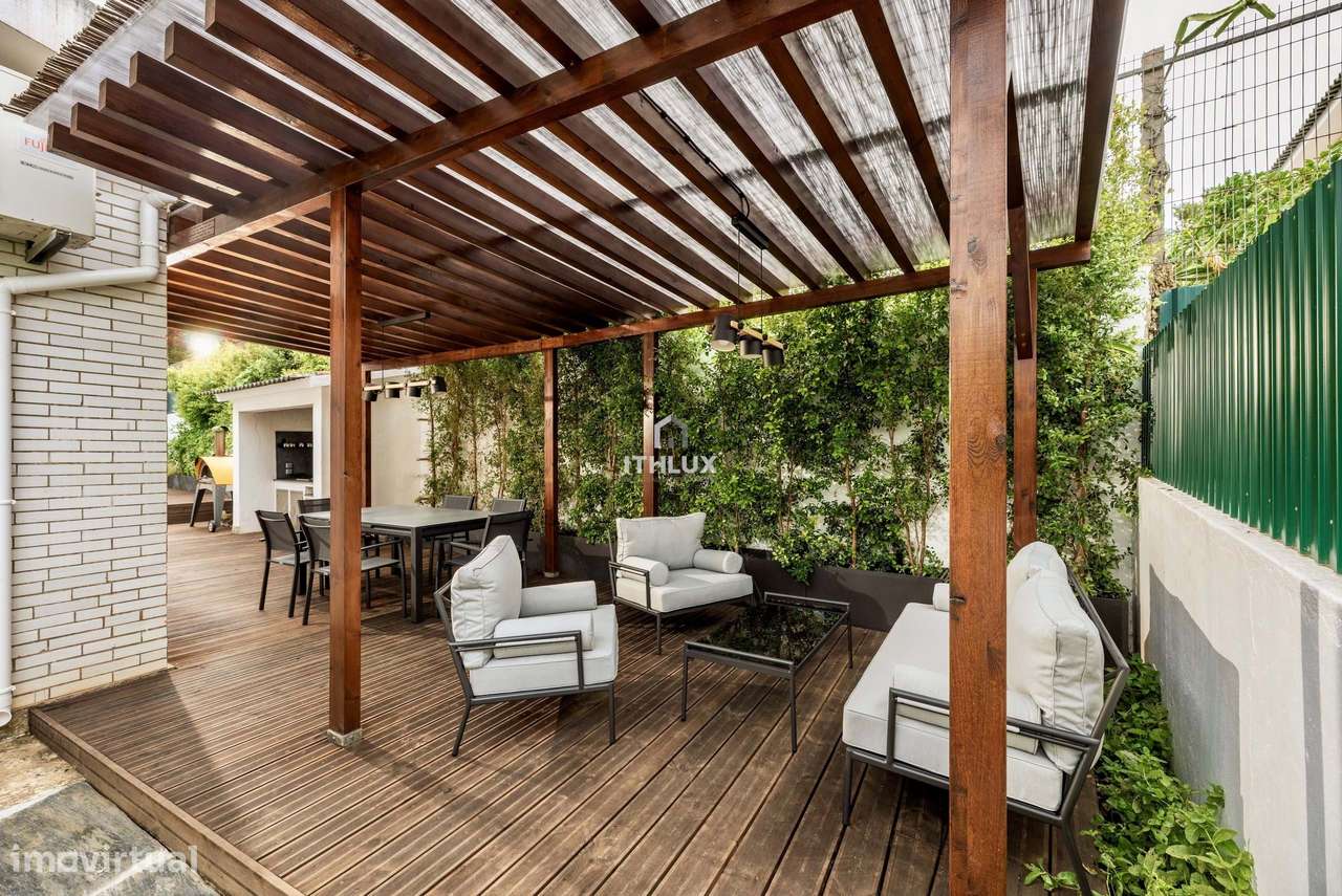 Moradia T3+1 em Birre, Cascais — Elegância, Conforto e Privacidade num-12