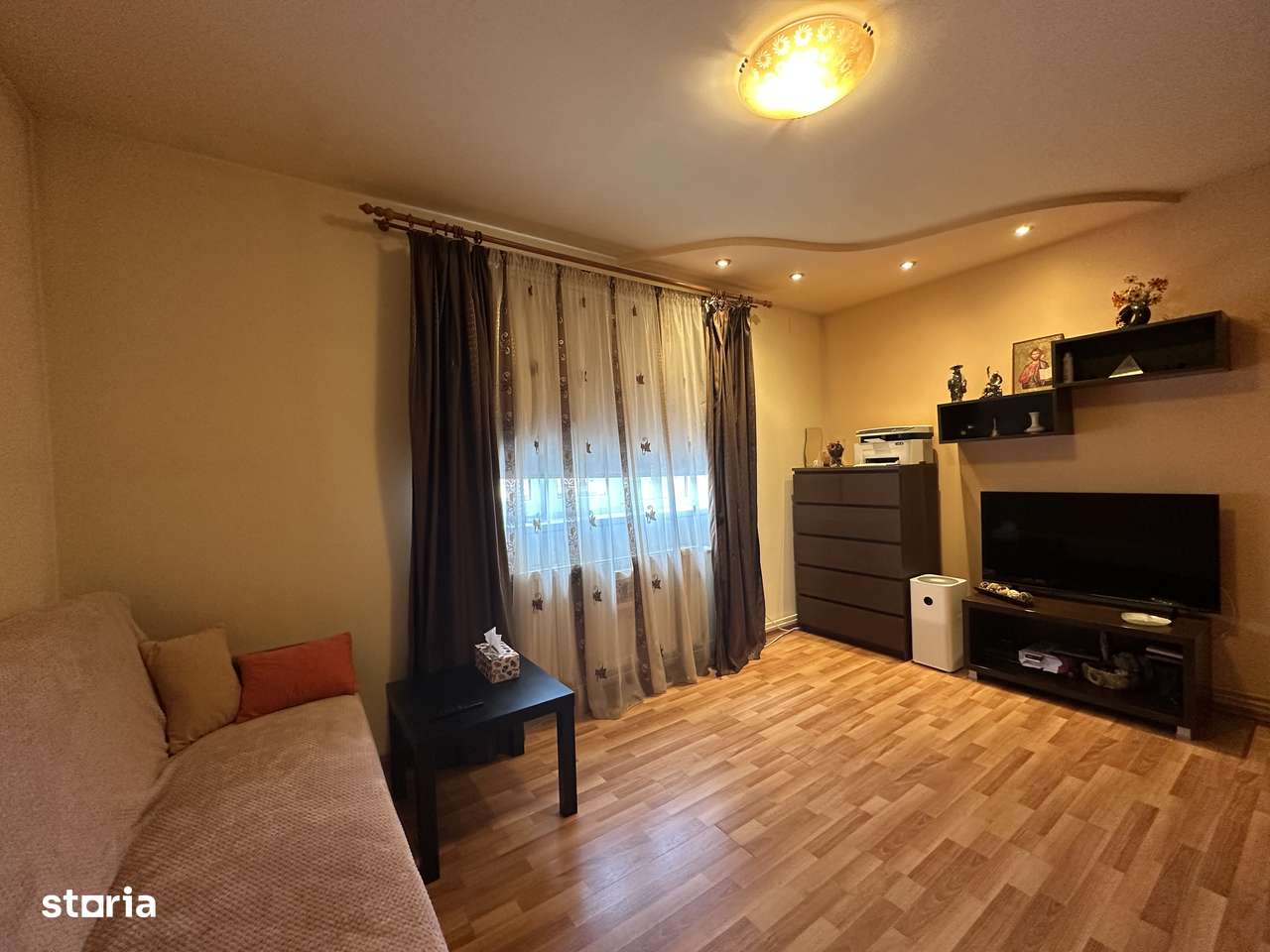 Ag imobiliara VIGAFON vinde casa 3 camere Paltinis-Ienachita Vacarescu - Imagine principală: 4/14