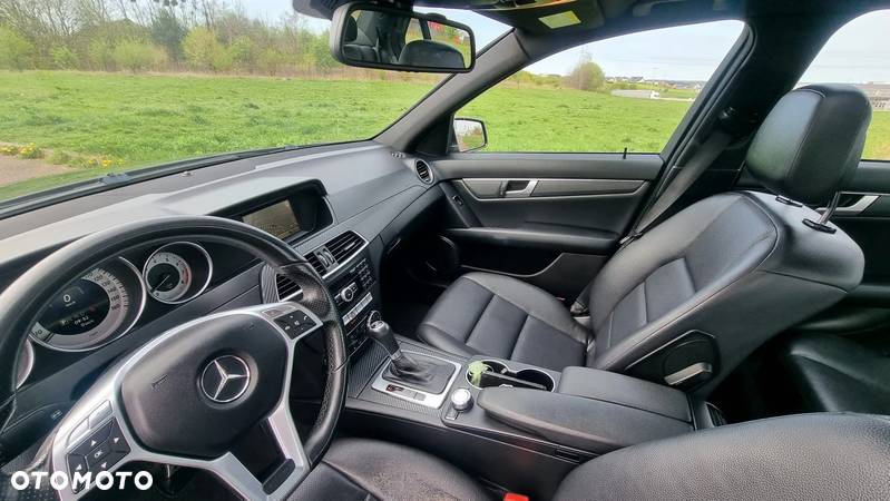 Mercedes-Benz Klasa C 350 4Matic 7G-TRONIC Avantgarde Edition - 15