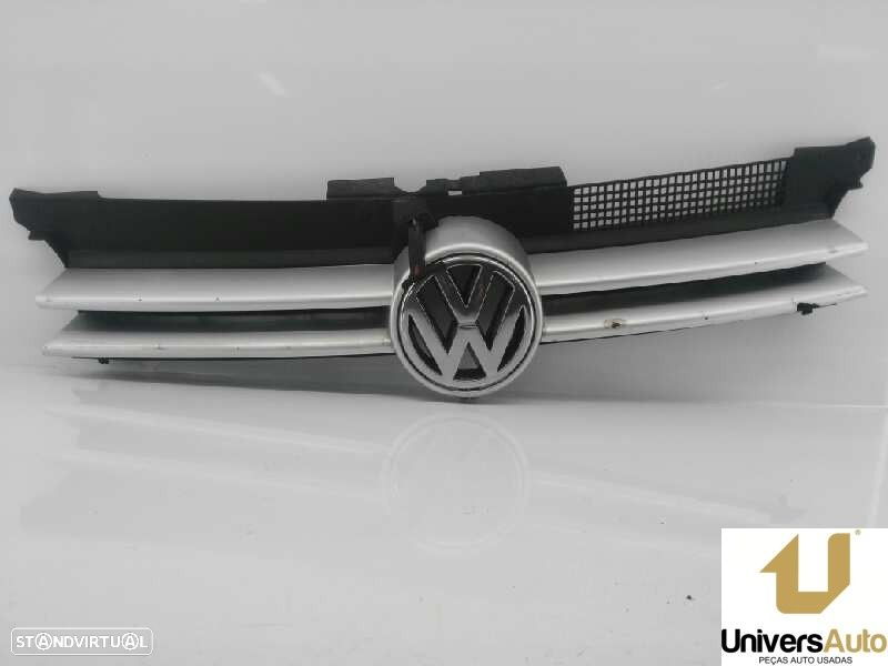 GRELHA FRONTAL VOLKSWAGEN GOLF IV 2003 - - 4