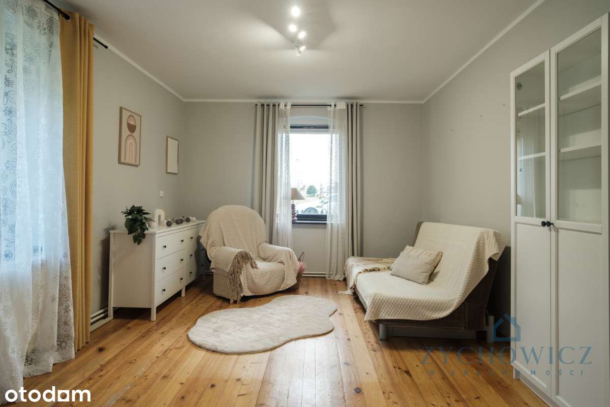 Dom w Wilkowie – przestrzeń, prywatność i natura-7