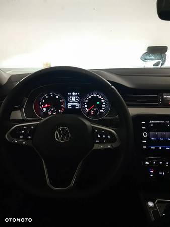 Volkswagen Passat 1.5 TSI EVO Business DSG - 6