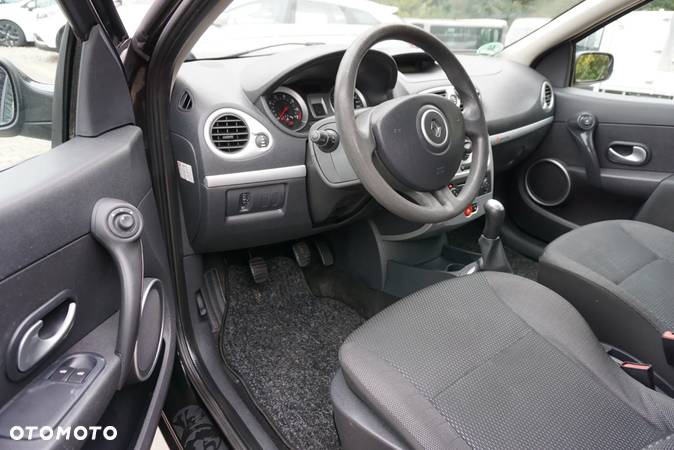 Renault Clio 1.2 16V Grandtour Rip Curl - 7