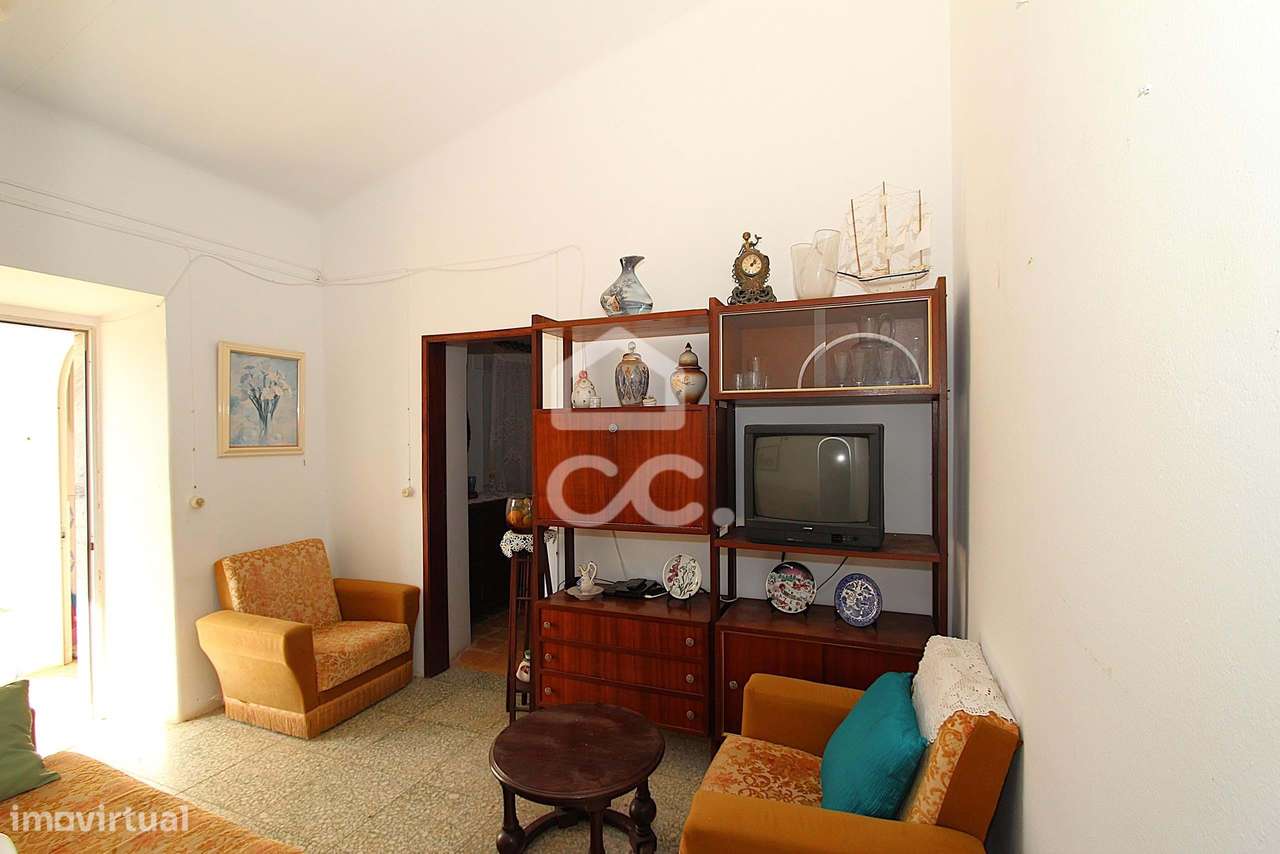 Moradia Típica do Algarve a apenas 2 km da praia da Marinha - Grande imagem: 4/32