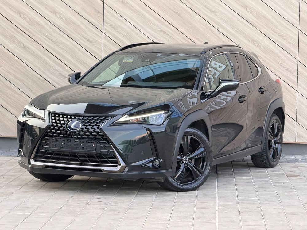 Lexus UX 250h 2.0L HEV 20H- (178 HP) 4X2 CVT Executive 2021