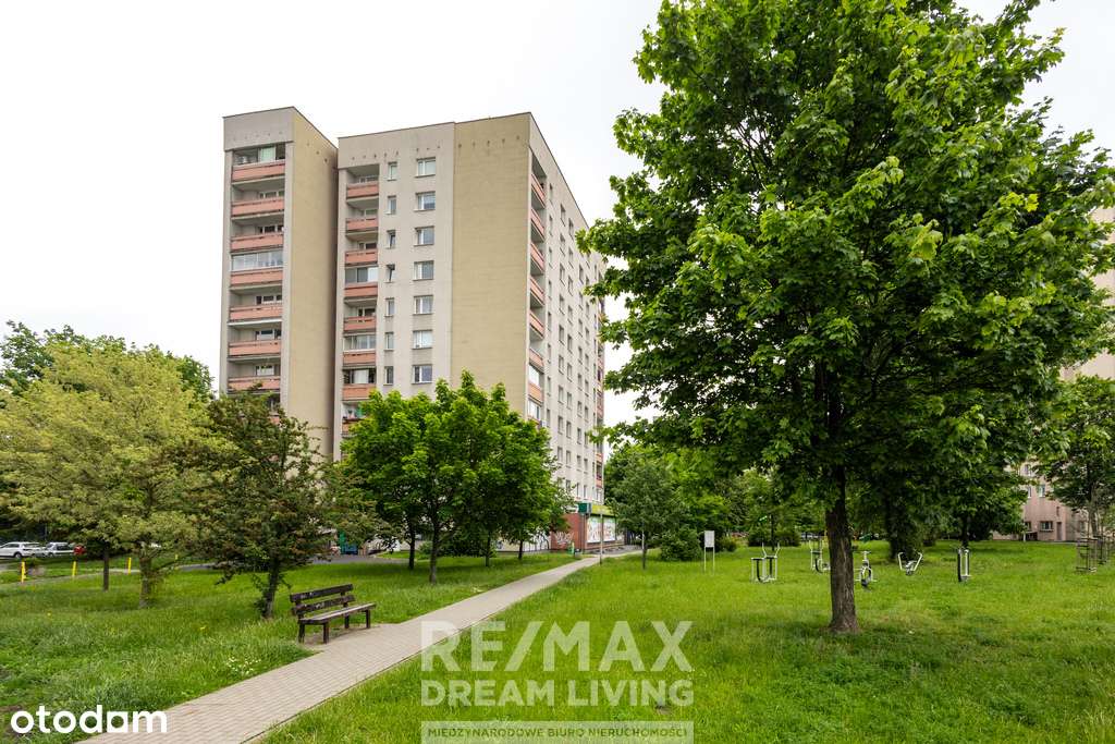 Przestronne 3 pokoje z dużym salonem – Sołtana-0