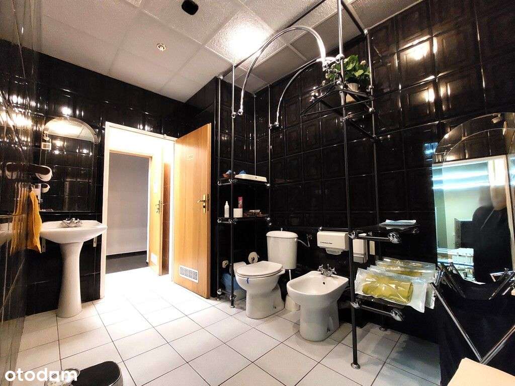 Lokal nie tylko pod działalność medyczną-14