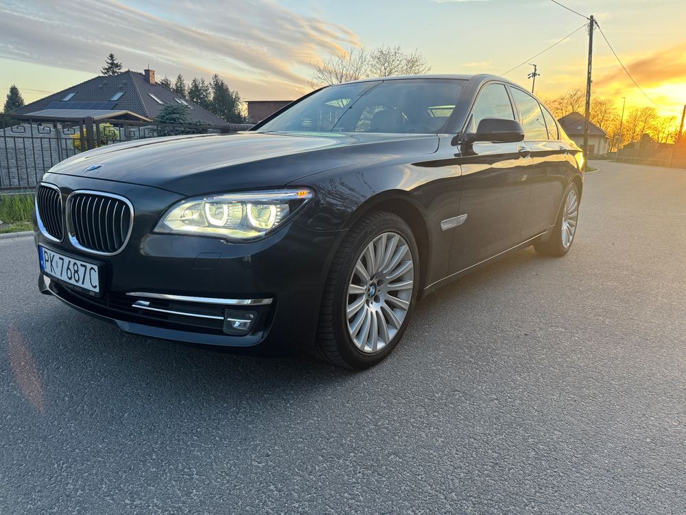 BMW 7 Series F01 740d xDrive 2013