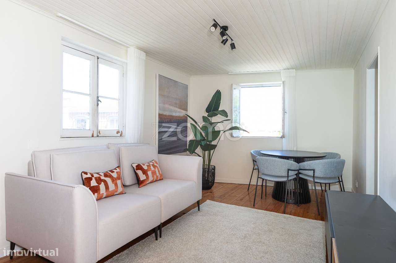 T1+1 na Calçada Menino de Deus - Grande imagem: 3/30