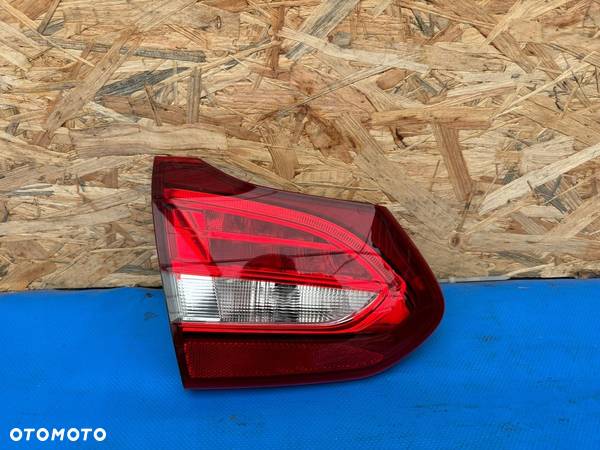 MERCEDES C 205 Lampa Tylna Lewa W Klapę 2059065500 ORYGINAŁ - 1