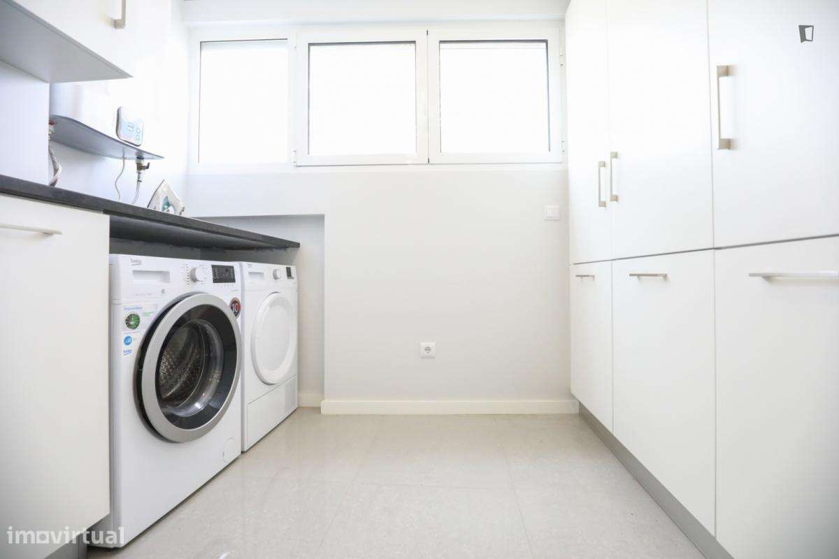 Quarto - localizado em Olivais Lisbon - Grande imagem: 3/20