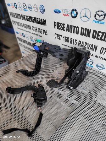 Pod Pedalier Pedala Frana Ambreiaj Acceleratie Volan Stanga Renault Master An 2019-2020-2021-2022 Dezmembrez Renault Master 3/4 An 2019-2020-2021-2022 2.3 Dci Cod Motor M9T F716 Bi-Turbo - 3