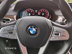 BMW Seria 7 750Li xDrive - 33