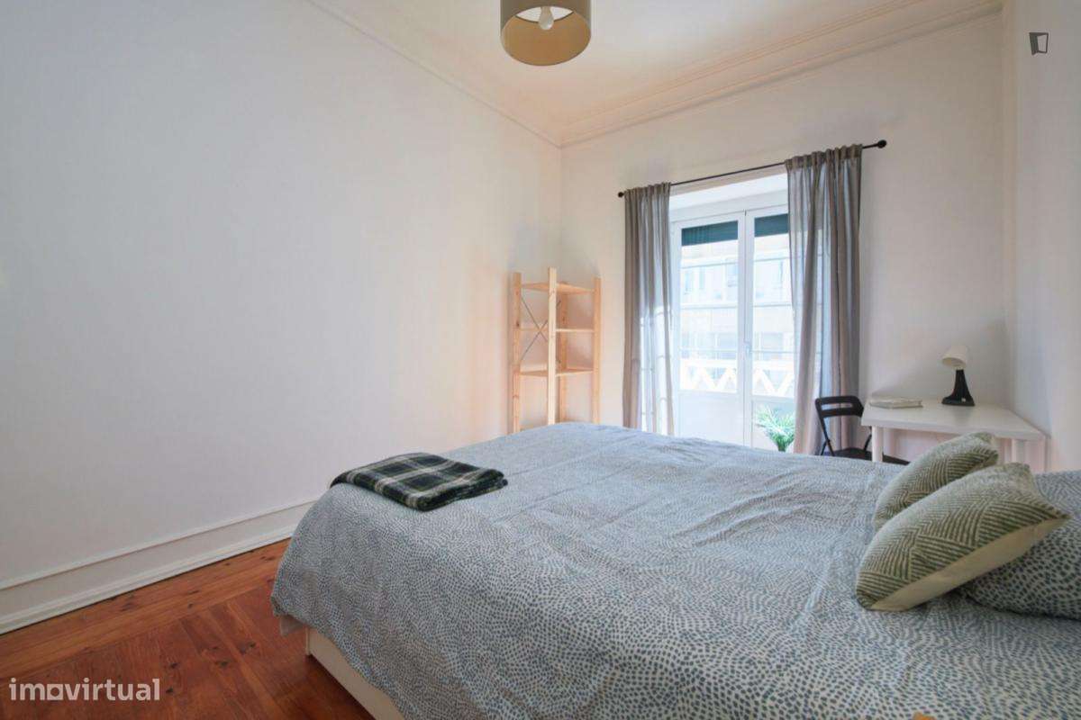 Quarto - localizado em Entrecampos Lisbon - Grande imagem: 3/10