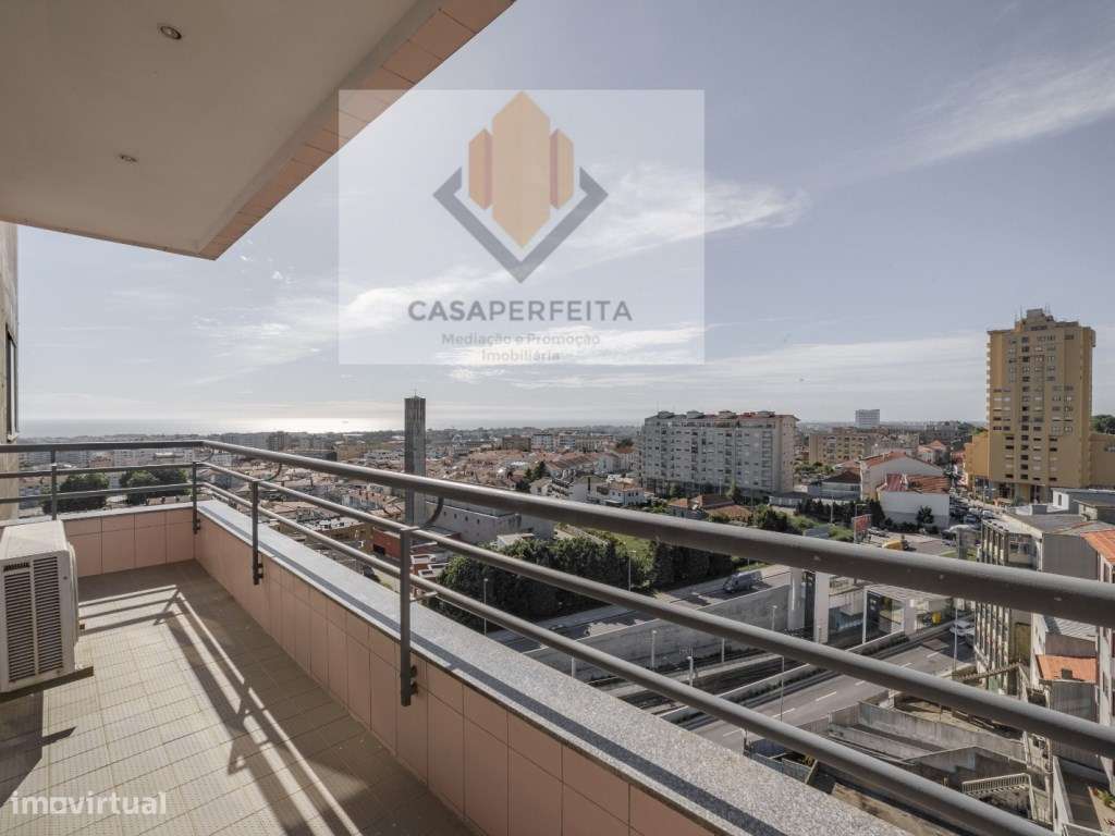 Deslumbrante Penthouse T4 Duplex com Terraço e Vistas Inacreditávei...-25