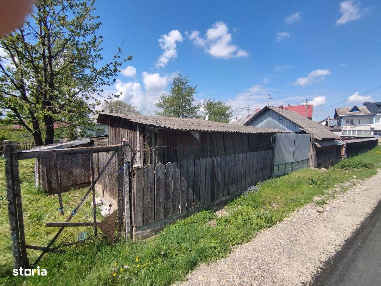 Casa cu teren 2000 mp Roznov-6