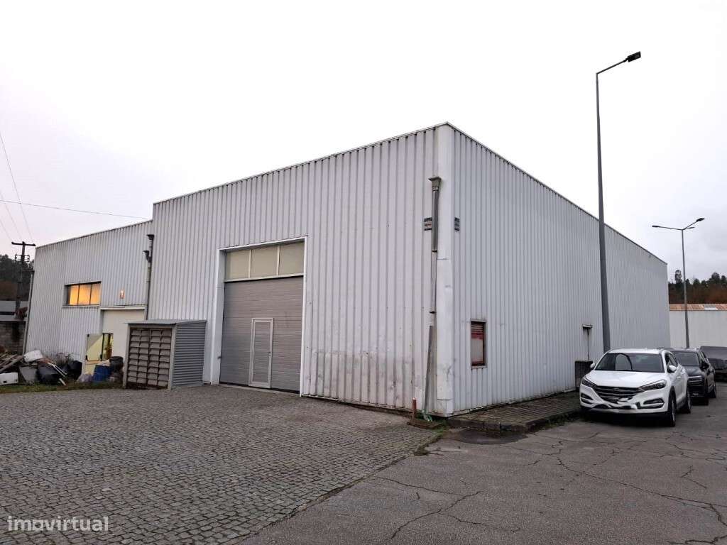 Pavilhão Industrial à Venda – Excelente Oportunidade! - Grande imagem: 2/2