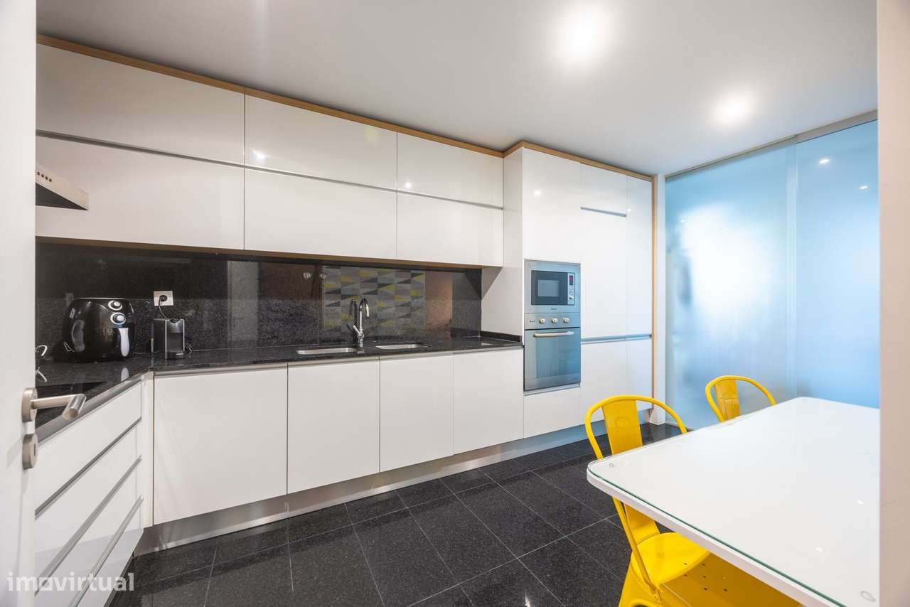 Apartamento T2+1 | Duplex | Estádio do Dragão | Luxo | Varanda | Estaç - Grande imagem: 5/36