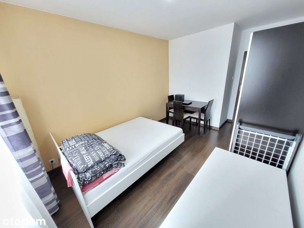 Polonijna -3pokoje+kuchnia+balkon,stan idealny,piękny widok na Kraków!-13