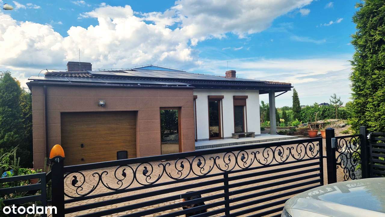 Na sprzedaż dom całoroczny w Bachotku — w otoczeniu jeziora i lasów - Pełny obrazek: 5/20