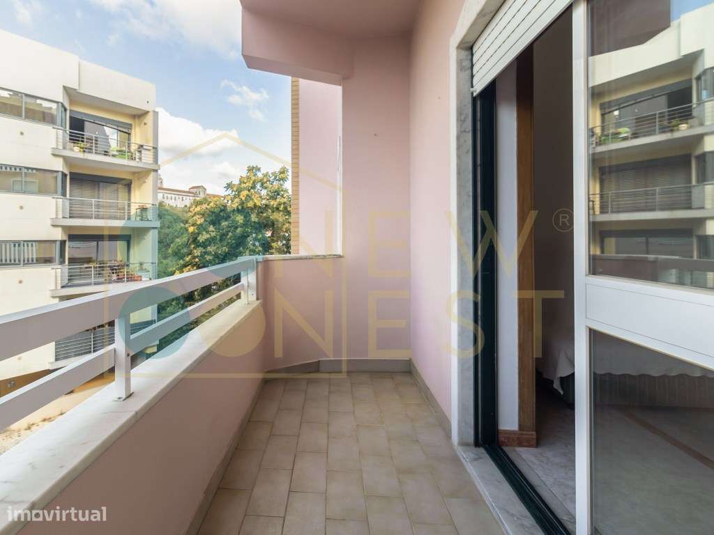 Apartamento T4 com 150m2 junto à Estrada das Machadas | Setúbal-41