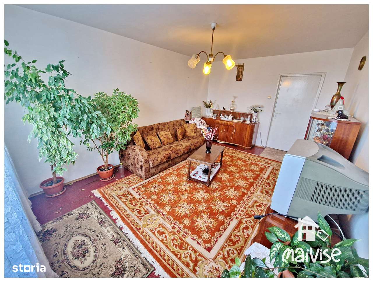 Apartament 3 camere de vanzare, str.Tudor Vladimirescu-3