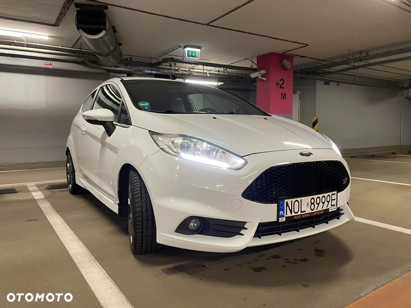 Ford Fiesta ST2 - 2