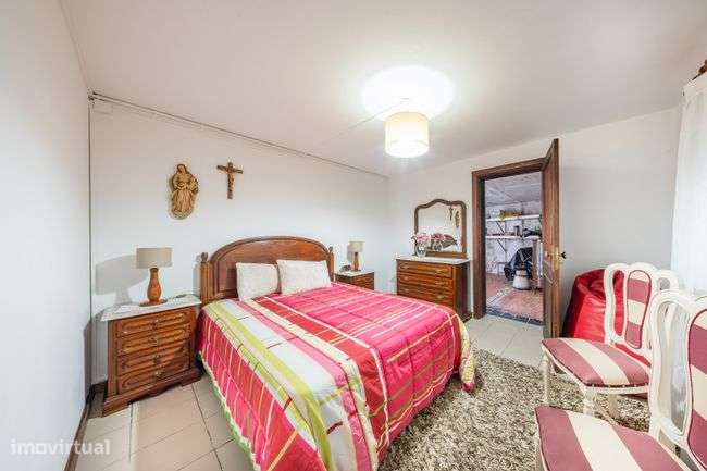 Moradia T4 à venda em Vila Nova de Famalicão-15