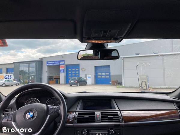 BMW X5 xDrive50i M Sport Edition - 10
