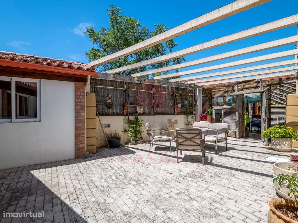 Moradia Tradicional com Piscina e Jardim Privativo - Nadadouro-19